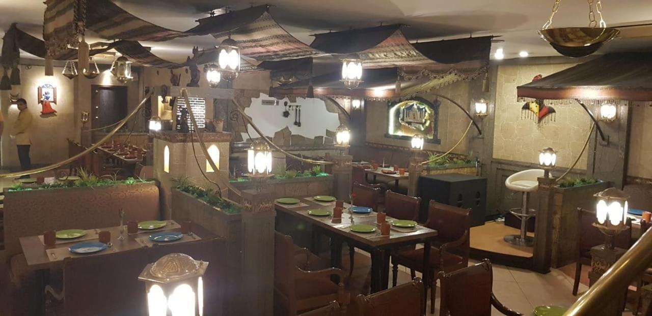 印度夏日酒店 卢迪亚纳 外观 照片