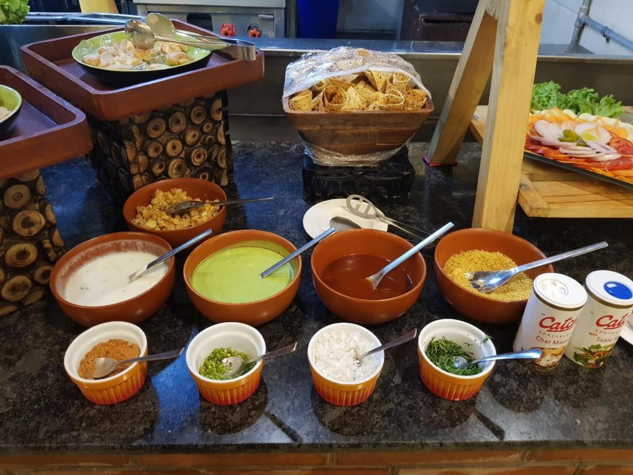 印度夏日酒店 卢迪亚纳 外观 照片